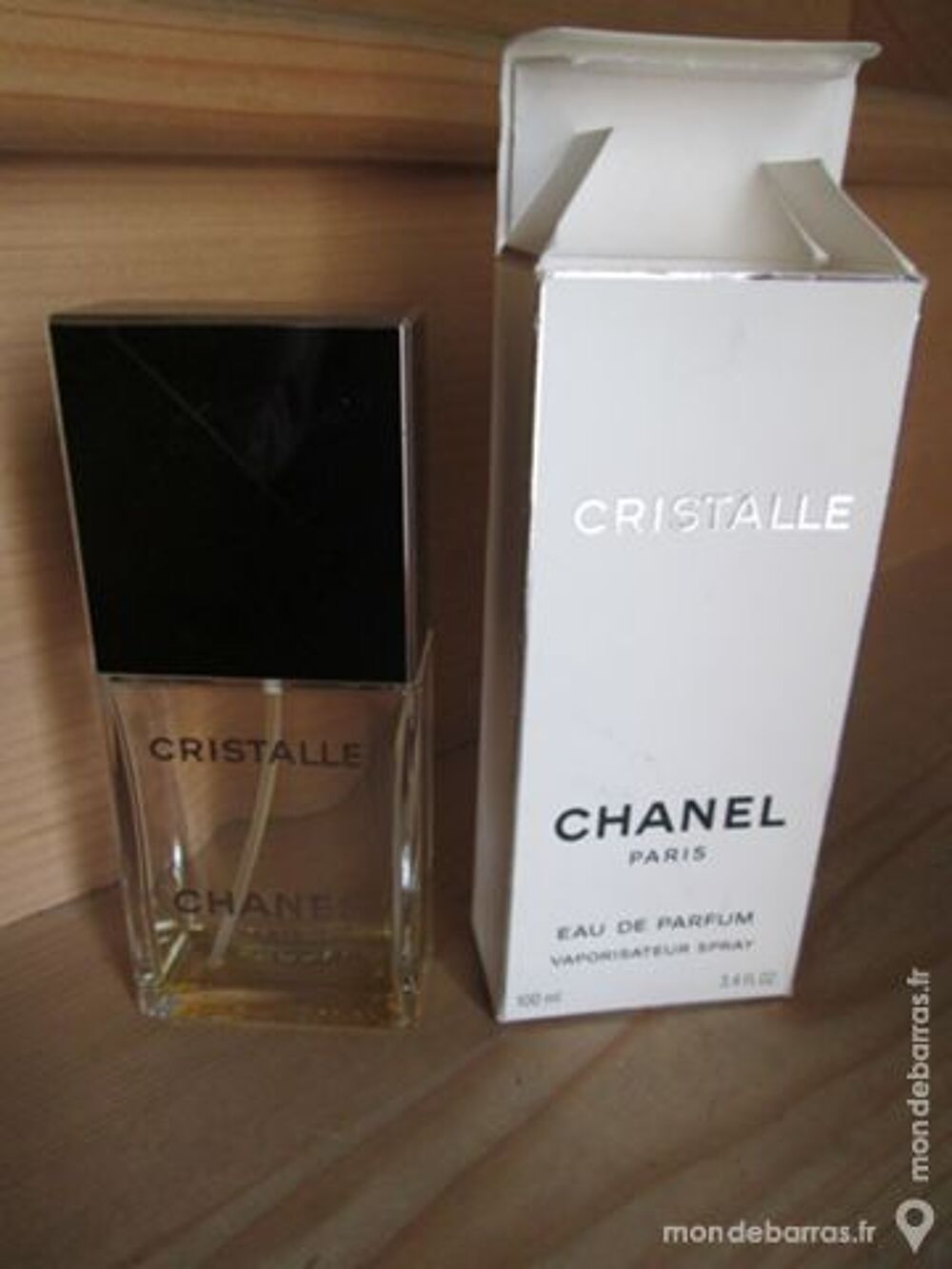 3 Flacons de parfum pour collection &laquo;Chanel&raquo; 