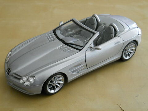 Mercedes Vision SLR Concept spider 1/18 Maisto 45 Toulouse (31)