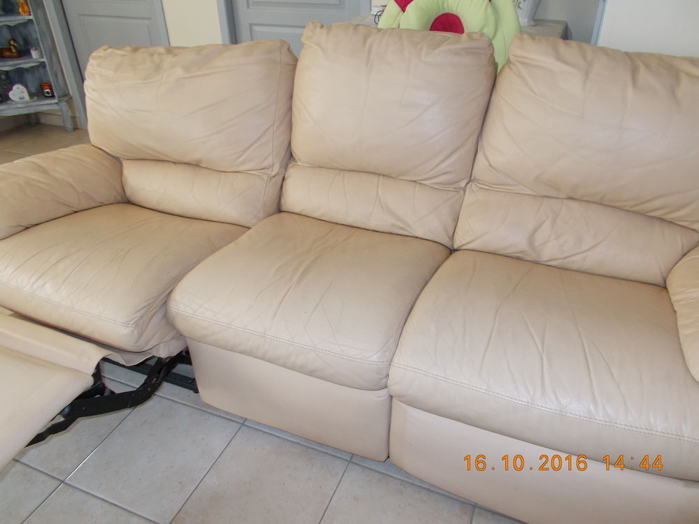 canap&eacute; et fauteuil relax Meubles