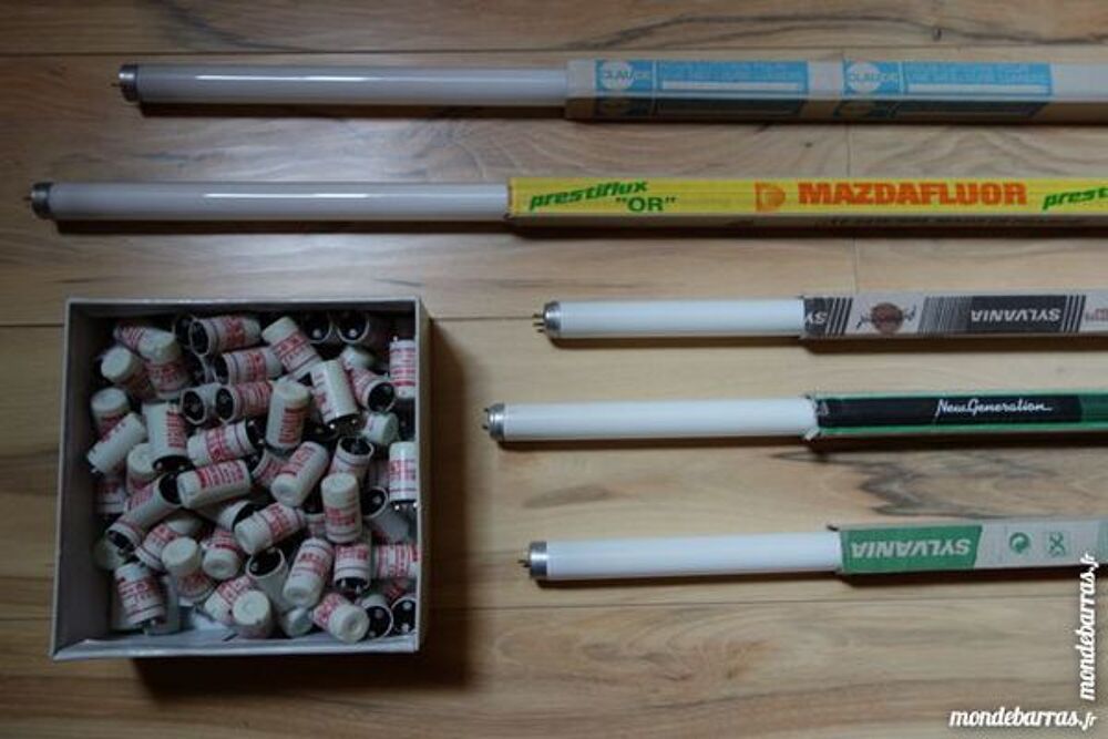Tubes &eacute;clairage fluorescent &laquo;n&eacute;on&raquo;et starters NFS Cuisine