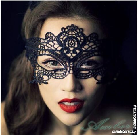 Masque vnitien hallowen vampire 2 Beauvais (60)