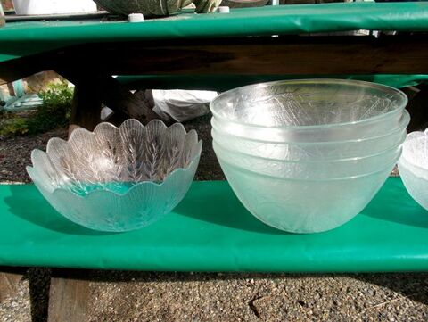 Grand et petit saladier en verre (l'unit) 10 Monflanquin (47)