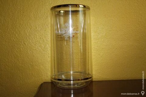 sceau  champagne ''Canard Duchne'' 5 Lugon-et-l'le-du-Carnay (33)