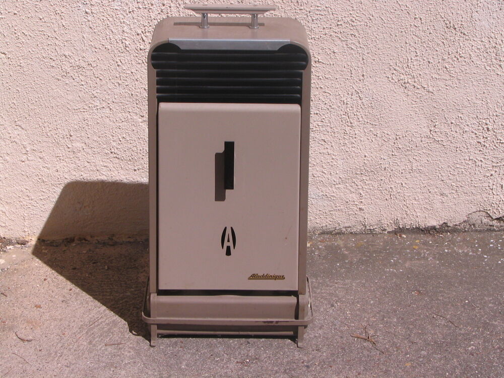 po&ecirc;le p&eacute;trole vintage Electroménager