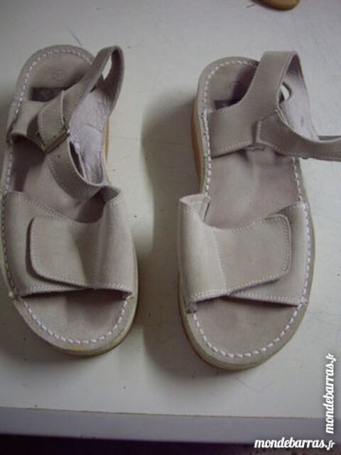 Sandales Beige/Crème New Lander pt 37/38-neuves 6 Bouxwiller (67)