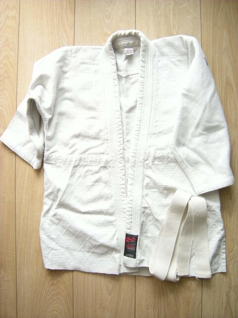 vtement pour pratiquer le judo 10 Courbevoie (92)