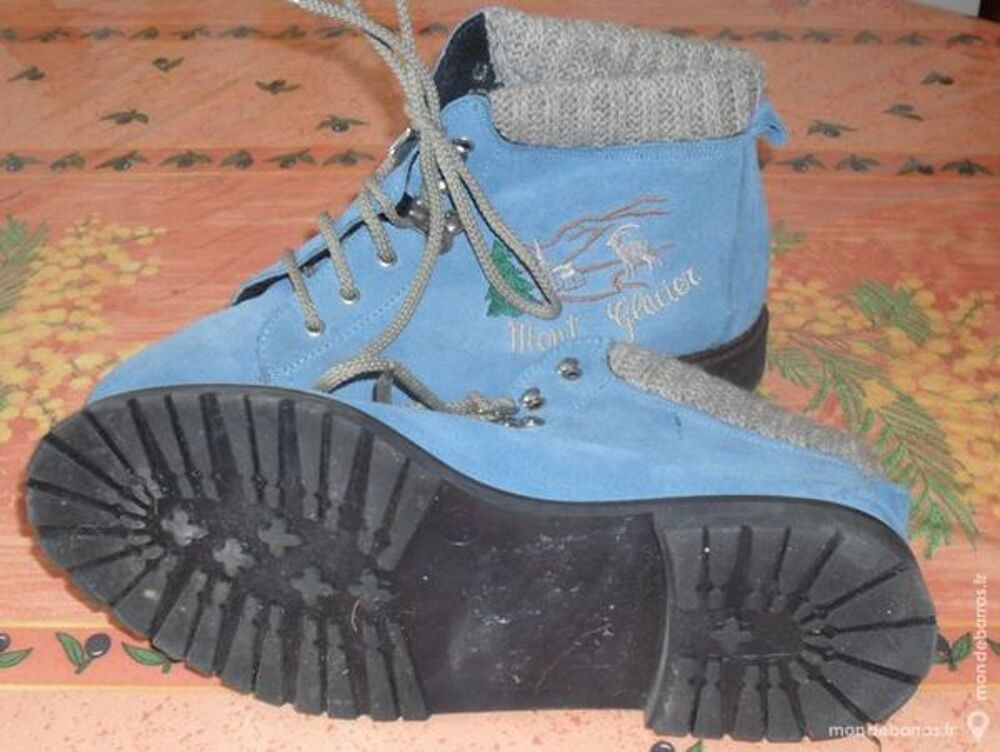 Chaussures montantes bleues taille 39 Chaussures