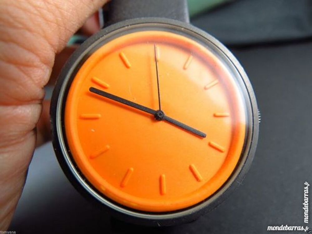 B.O.A.T SEALED DESIGN montre analogique DIV0447 Bijoux et montres