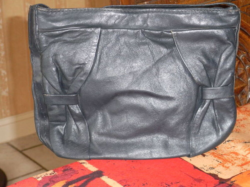 sac a main en cuir bleu marine Maroquinerie