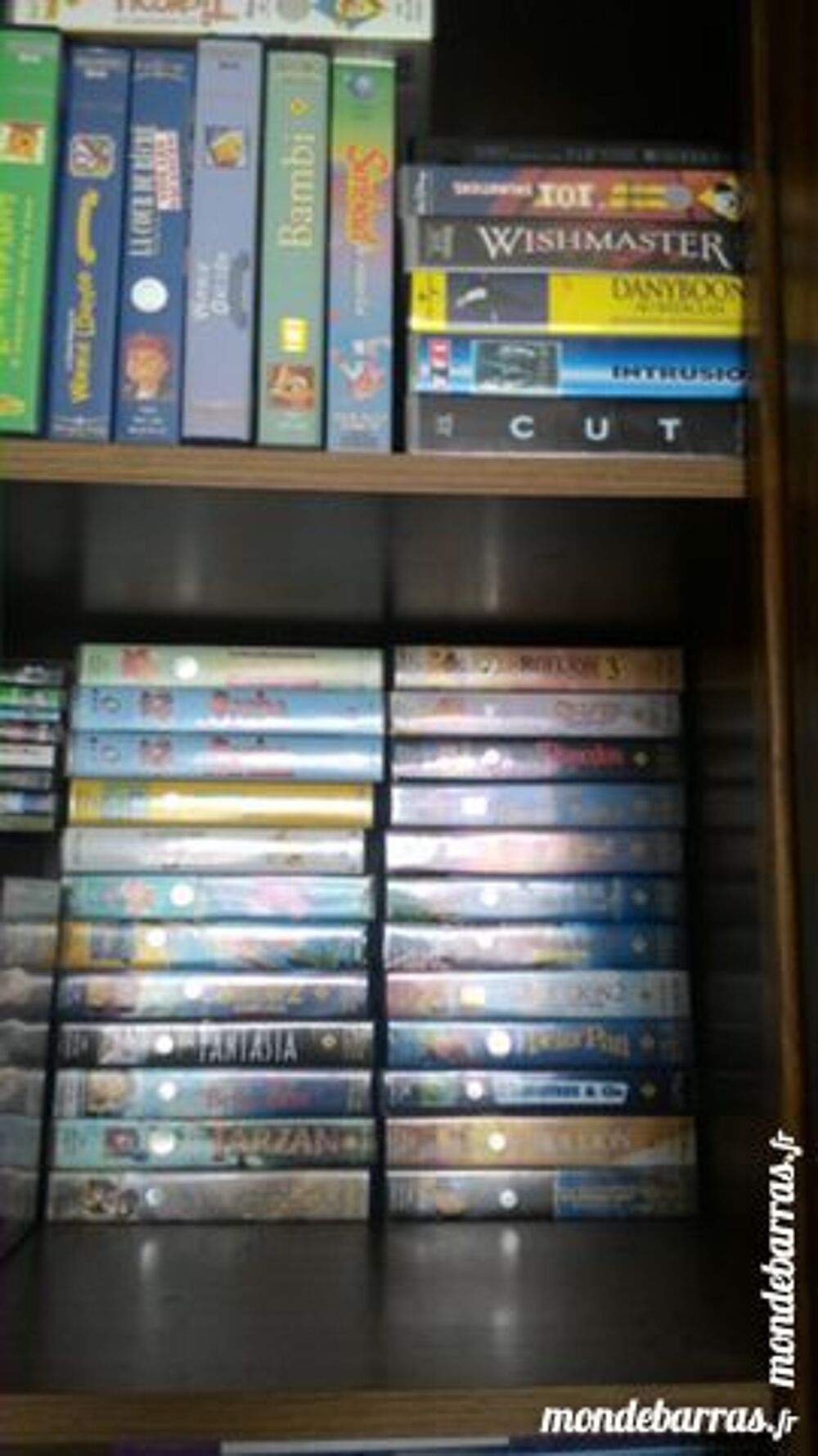 Magn&eacute;toscope et 120 VHS DVD et blu-ray