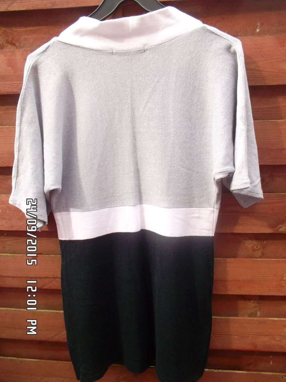 PULL GRIS ET NOIR T.L*JUSTE 2E*KIKI60230 Vêtements