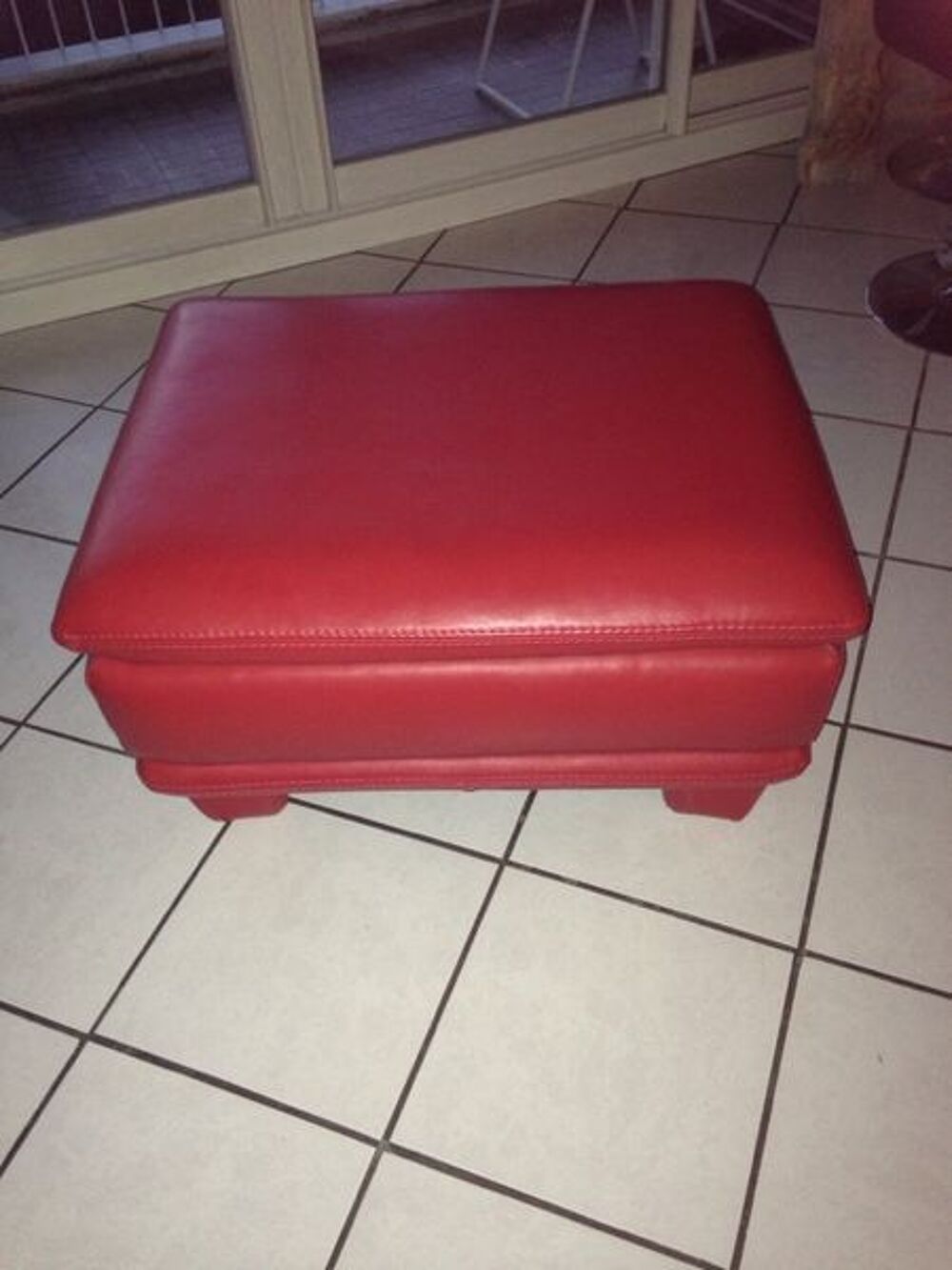 canape et pouf Meubles