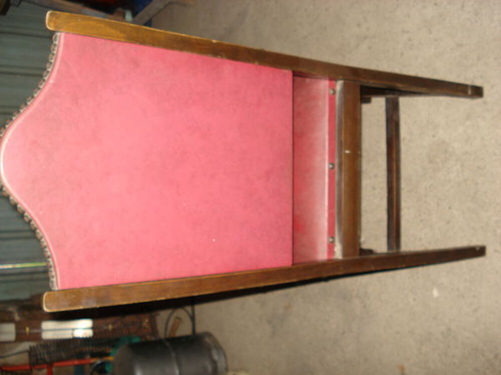 Chaises cuir rouge Meubles