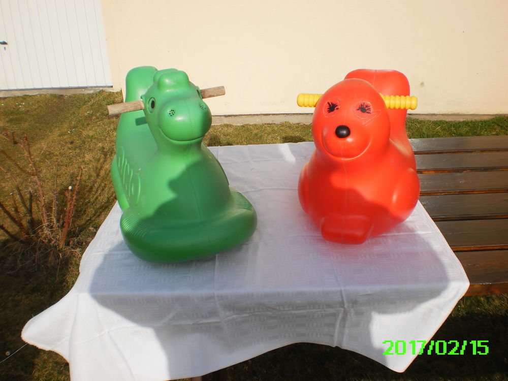 dinosaure et ourson Jeux / jouets