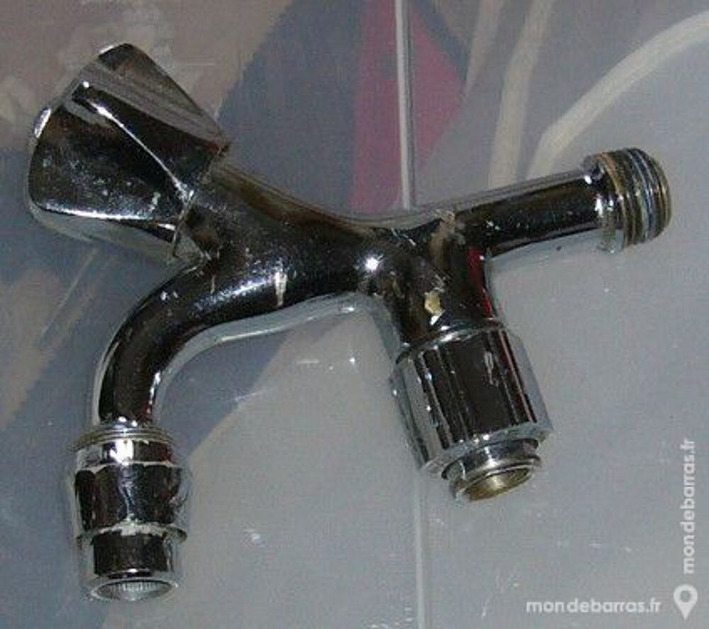Articles de plomberie et d'electricit&eacute; Bricolage