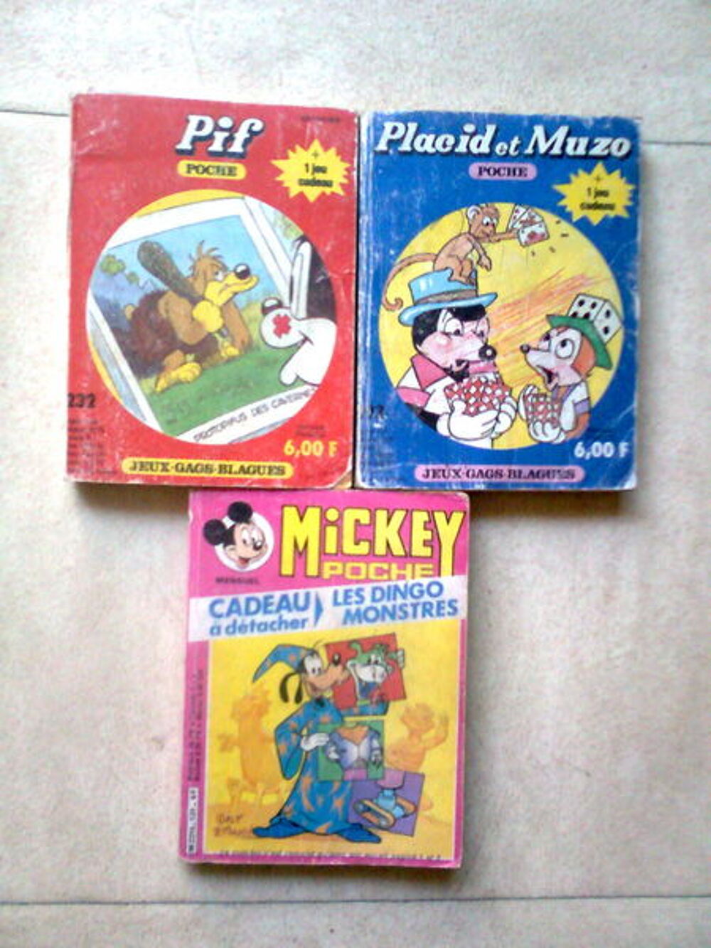 lot23 Ast&eacute;rix sp.Mickey parade, Pif...zoe Livres et BD