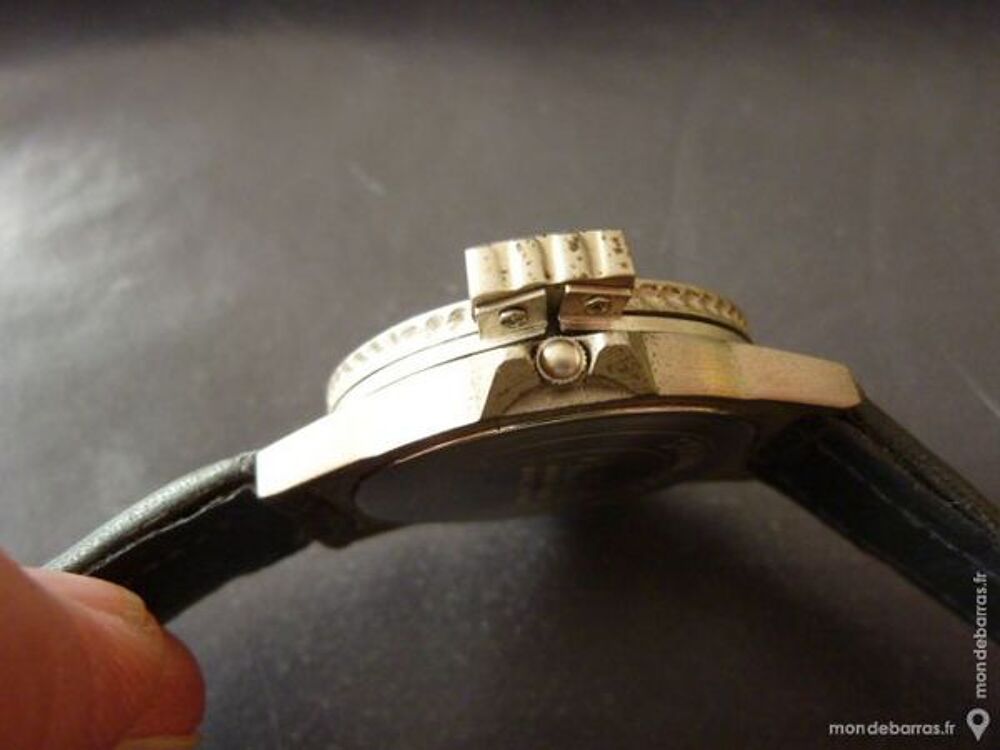 GMC collection montre RETRO PILOTE DIV0072 Bijoux et montres