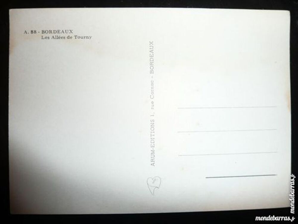 Carte postale Bordeaux Les all&eacute;es de tourny 60/70 