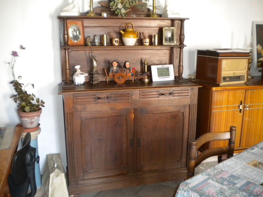 PETIT MEUBLE VAISSELLE Meubles