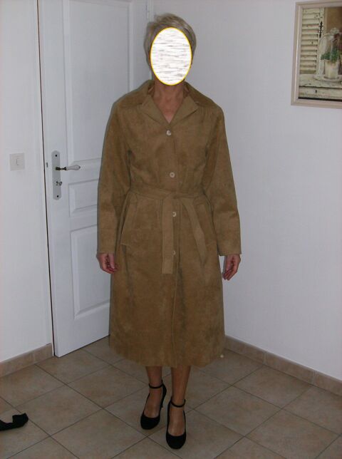 MANTEAU LONG EN ALCANTARA 50 Saint-Michel-d'Euzet (30)