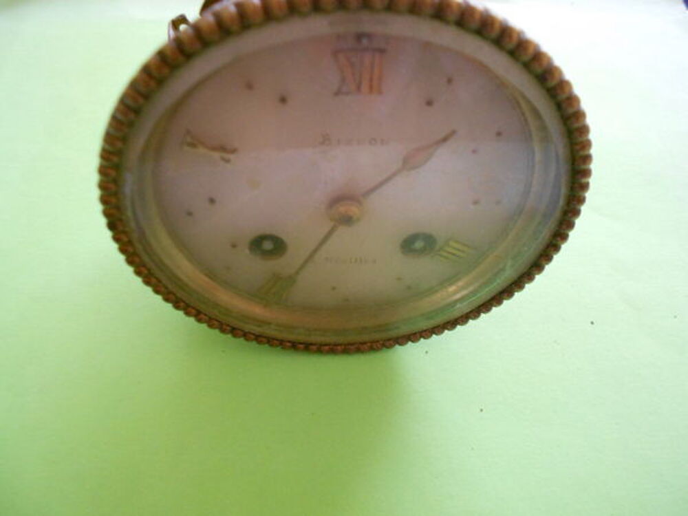 ornements pour pendule 