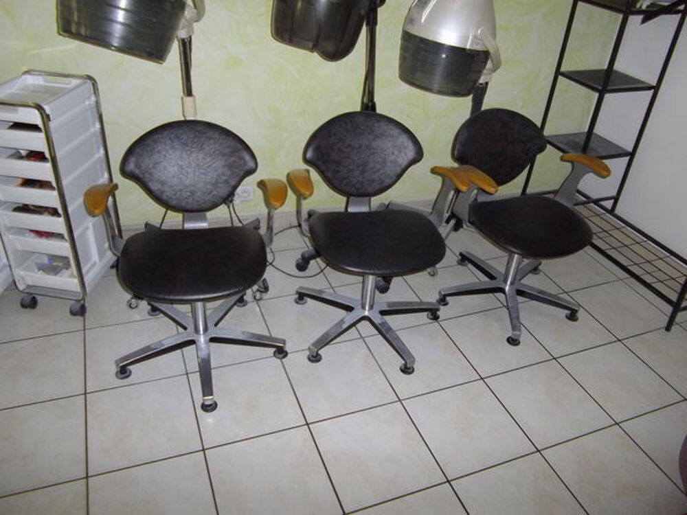 mobilier coiffure Meubles
