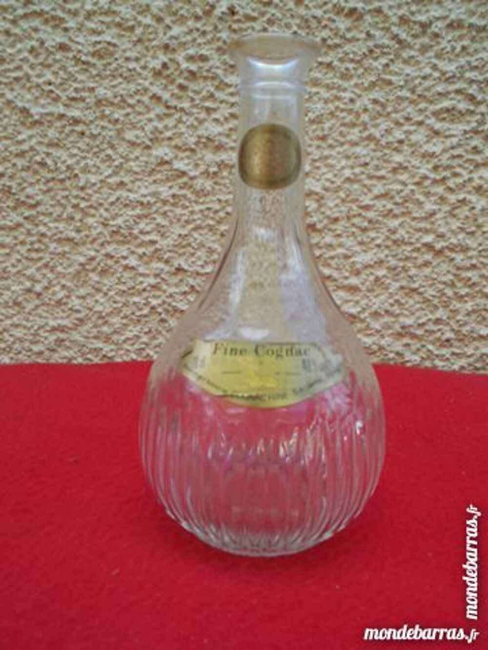 BOUTEILLE D&Eacute;CORATIVE CISEL&Eacute;E &laquo; Fine Cognac &raquo; Décoration