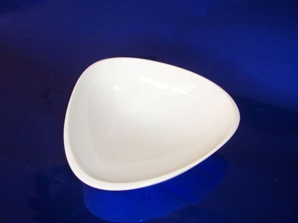 SALADIERS PORCELAINE ( LOT ) Cuisine