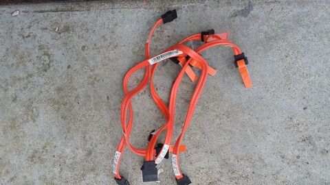 cable sata orange 10 Dijon (21)