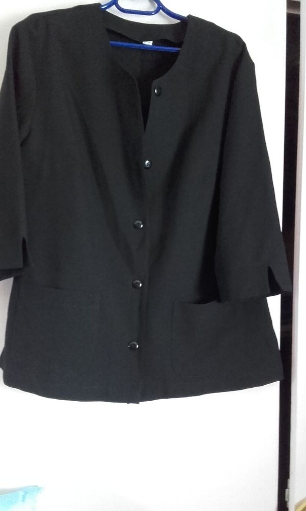 Veste noire manches 3/4 Vêtements