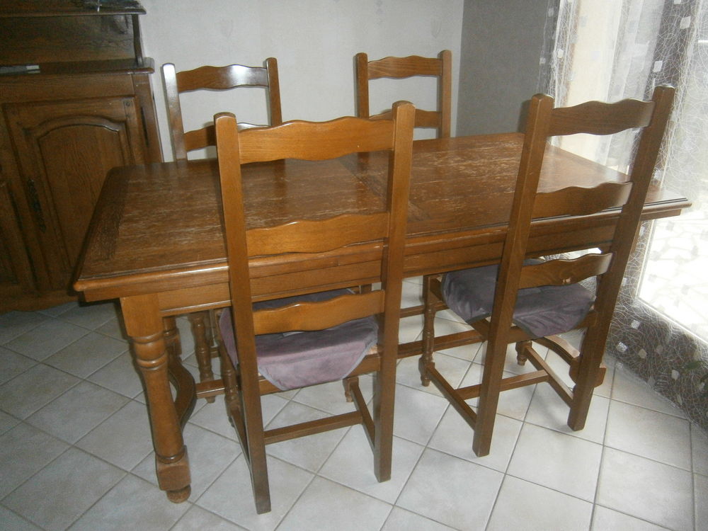 TABLES + 6 CHAISES Meubles