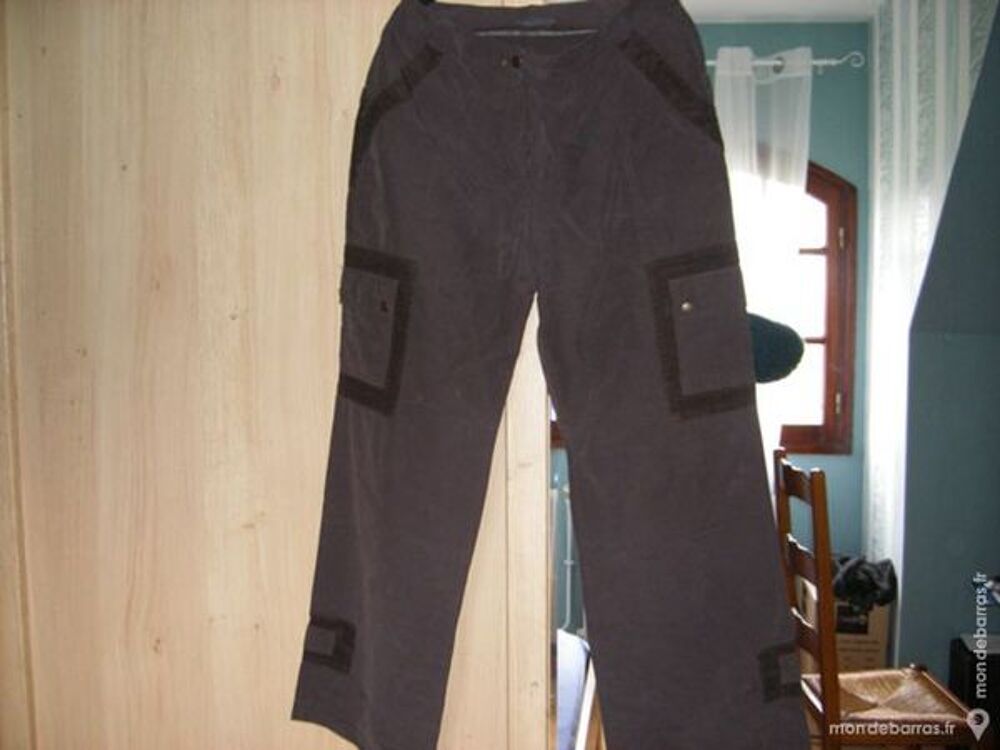 Pantalon marron femme Vêtements