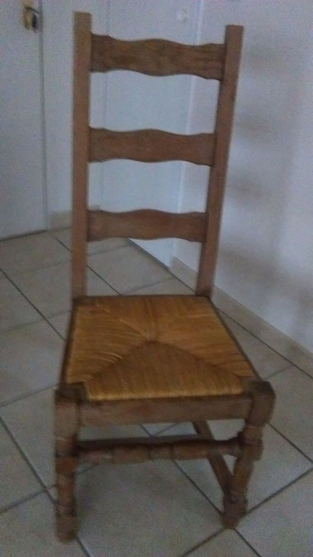 chaise paill&eacute;e Meubles