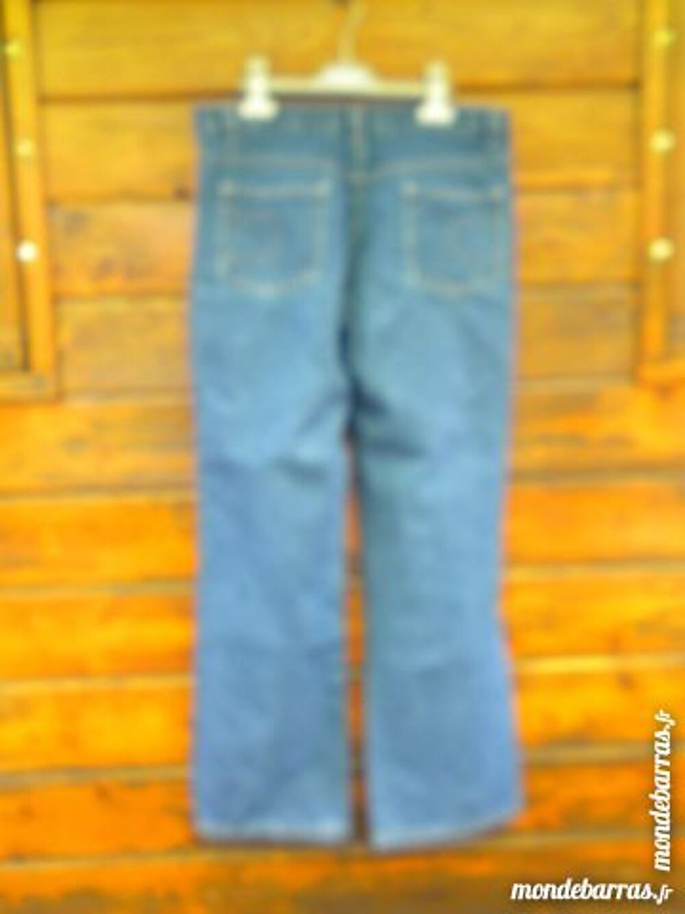 PANTALON Jeans T. 40 Vtements