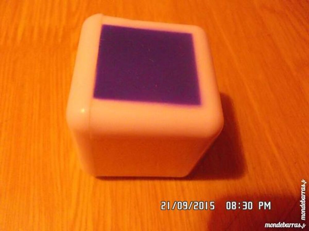 d&eacute; de couleurs Jeux / jouets