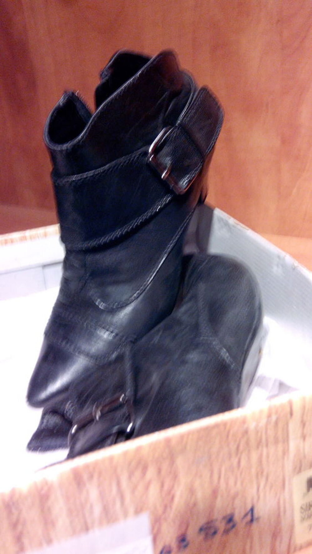 CHAUSSURES Chaussures