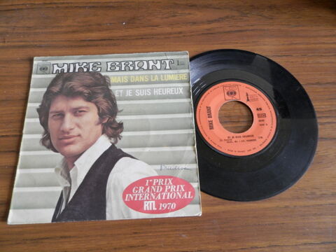 Brant Mike  -  Mais dans la lumiere/et je suis heureux 3 Paris 12 (75)