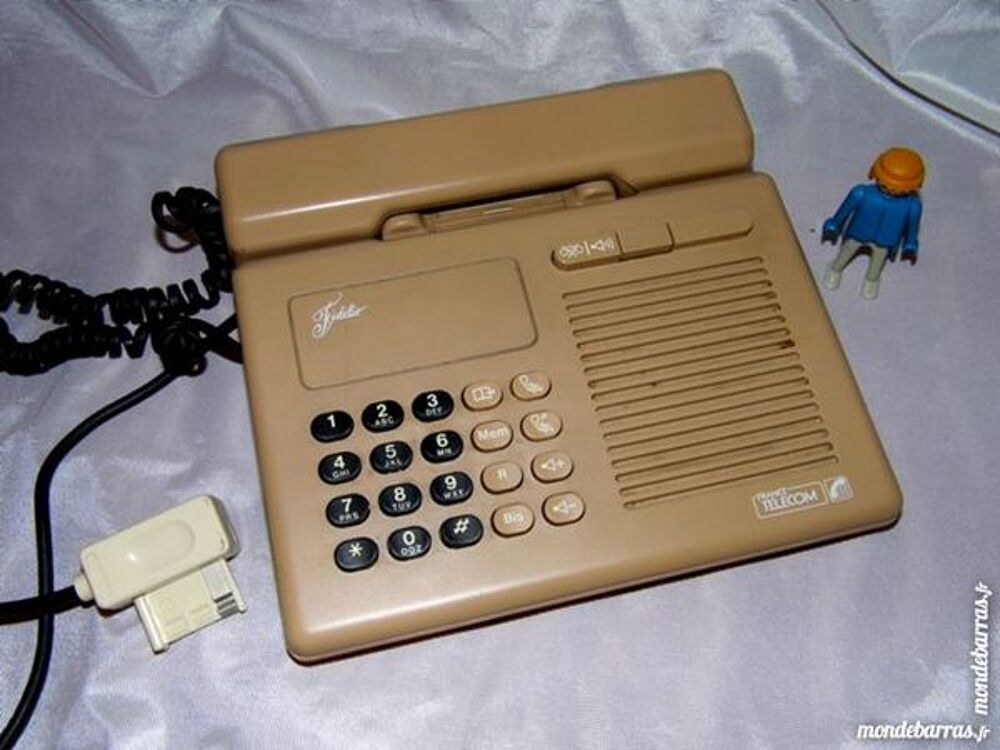 T&eacute;l&eacute;phone ancien fidelio PTT vintage ann&eacute;es 80 Décoration
