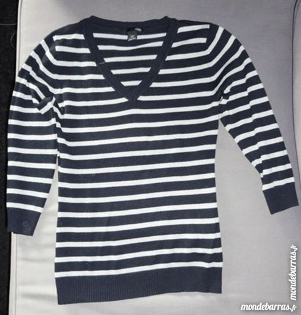 Pull ray&eacute; noir et gris Vêtements