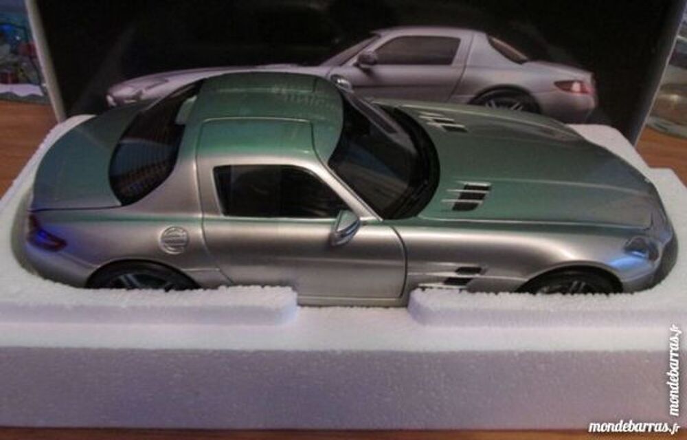 Mercedes SLS AMG C197 2010 1/18 Minichamp Neuf Box Jeux / jouets