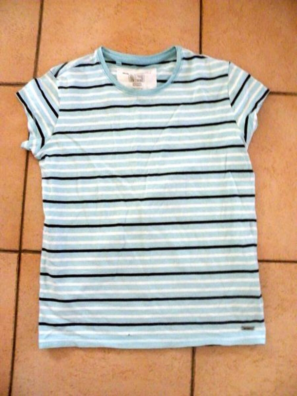 tshirt raye bleu "domyos " Vêtements enfants