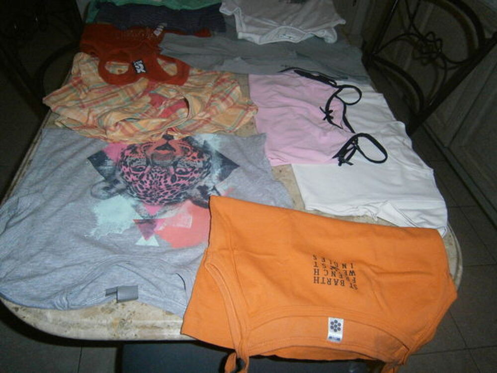 lot de T shirt 12 ans Vêtements