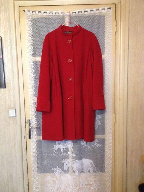 MANTEAUX EN CASHEMIRE et UN EN LAINE 100 Paris 20 (75)