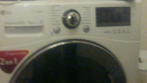 Machine  laver sechante 10 kgs marque LG 220 Montady (34)