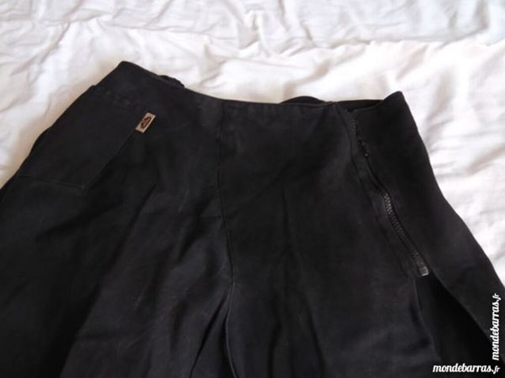 jupe noir asymetrique de cr&eacute;ateur Vêtements