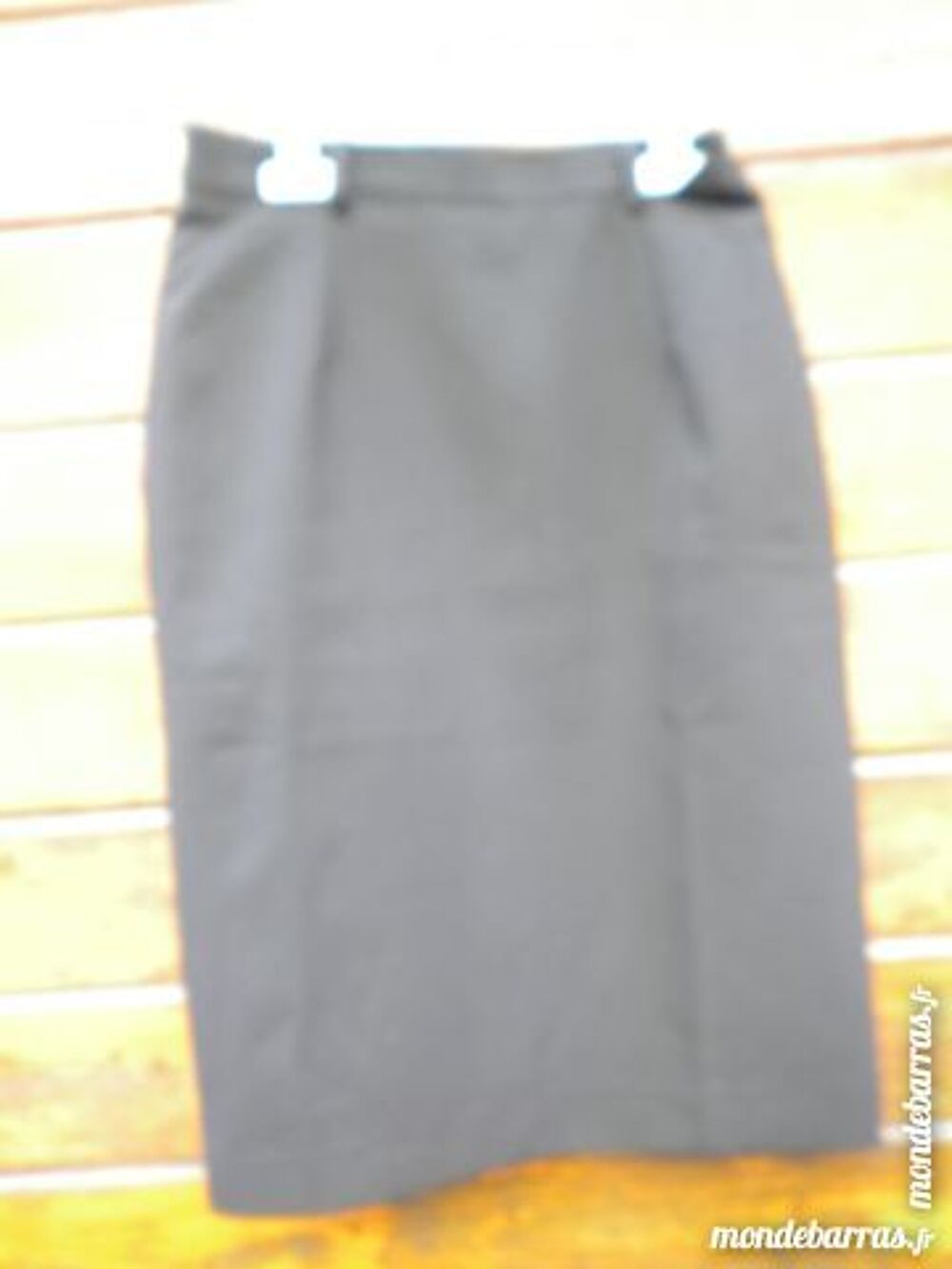 JUPE droite longue T. 40 Vêtements