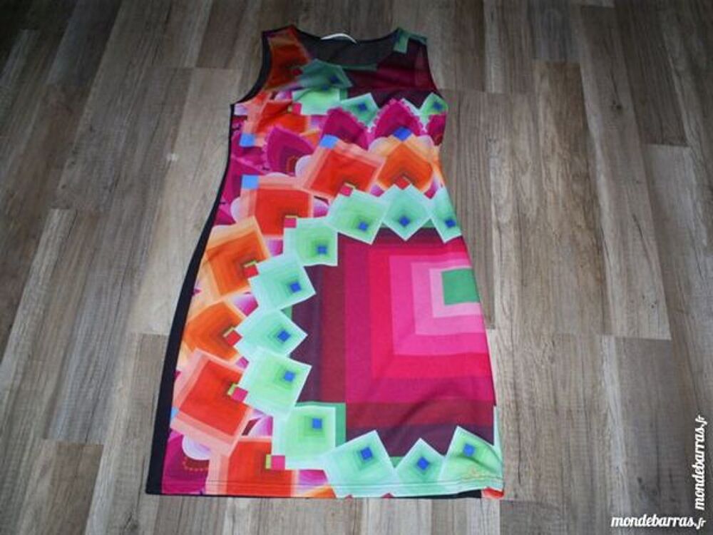 Robe DESIGUAL Taille L Vêtements