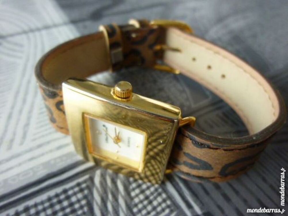 LILLIAN VERNON montre Dame DIV0136 Bijoux et montres