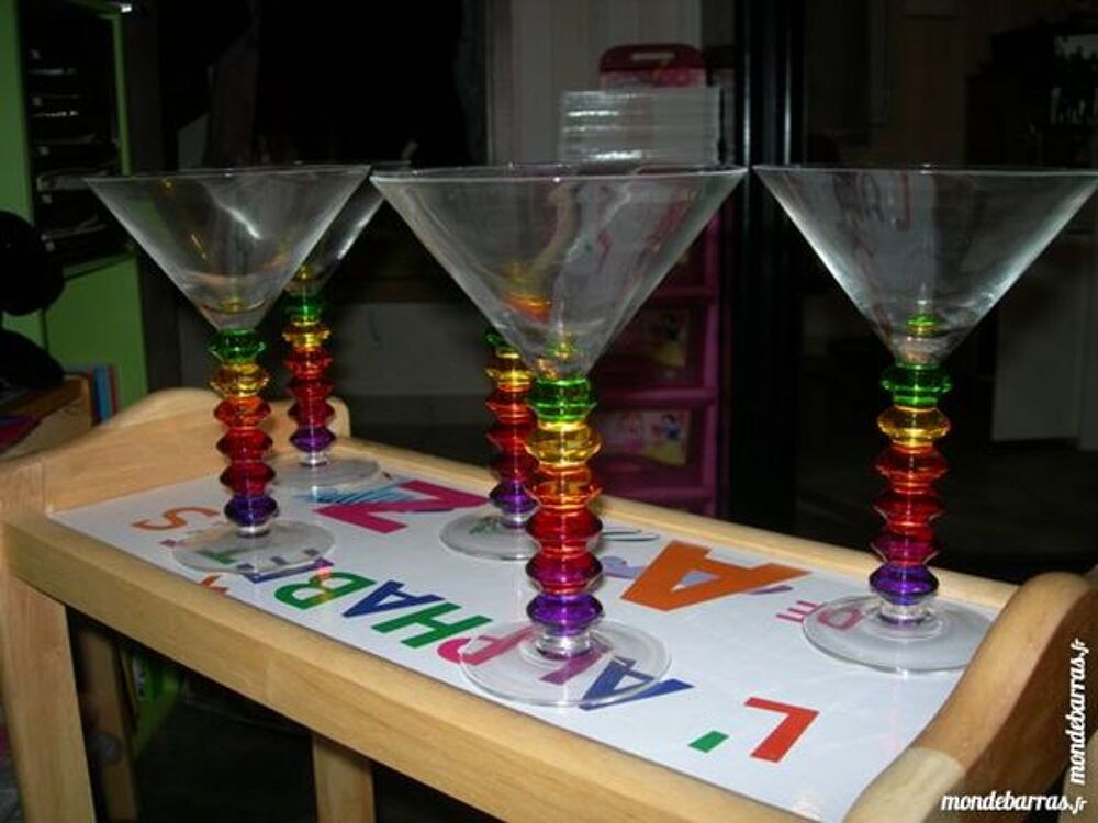 Lot de 5 verres &eacute;vas&eacute;s pour l'ap&eacute;ritif Cuisine