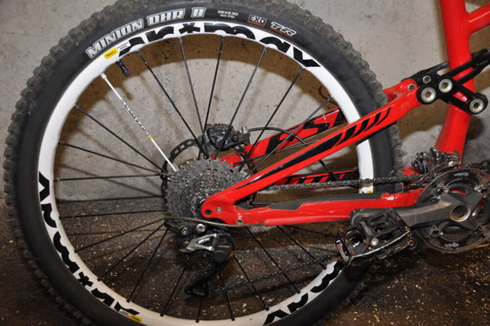 VTT specialized enduro comp 26 plu taille M Vélos